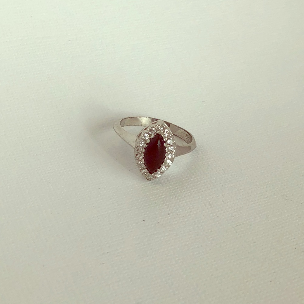Costume ring